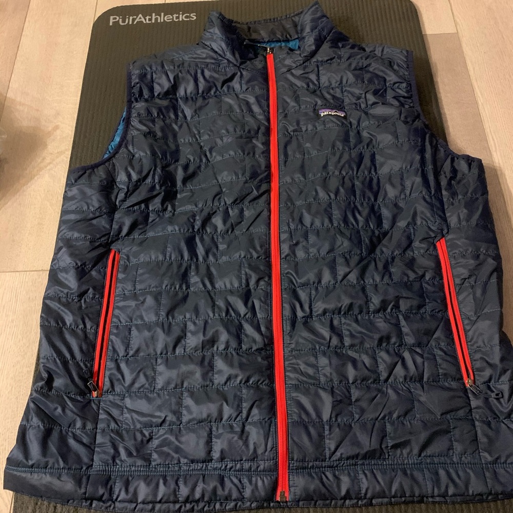 Navy Patagonia vest